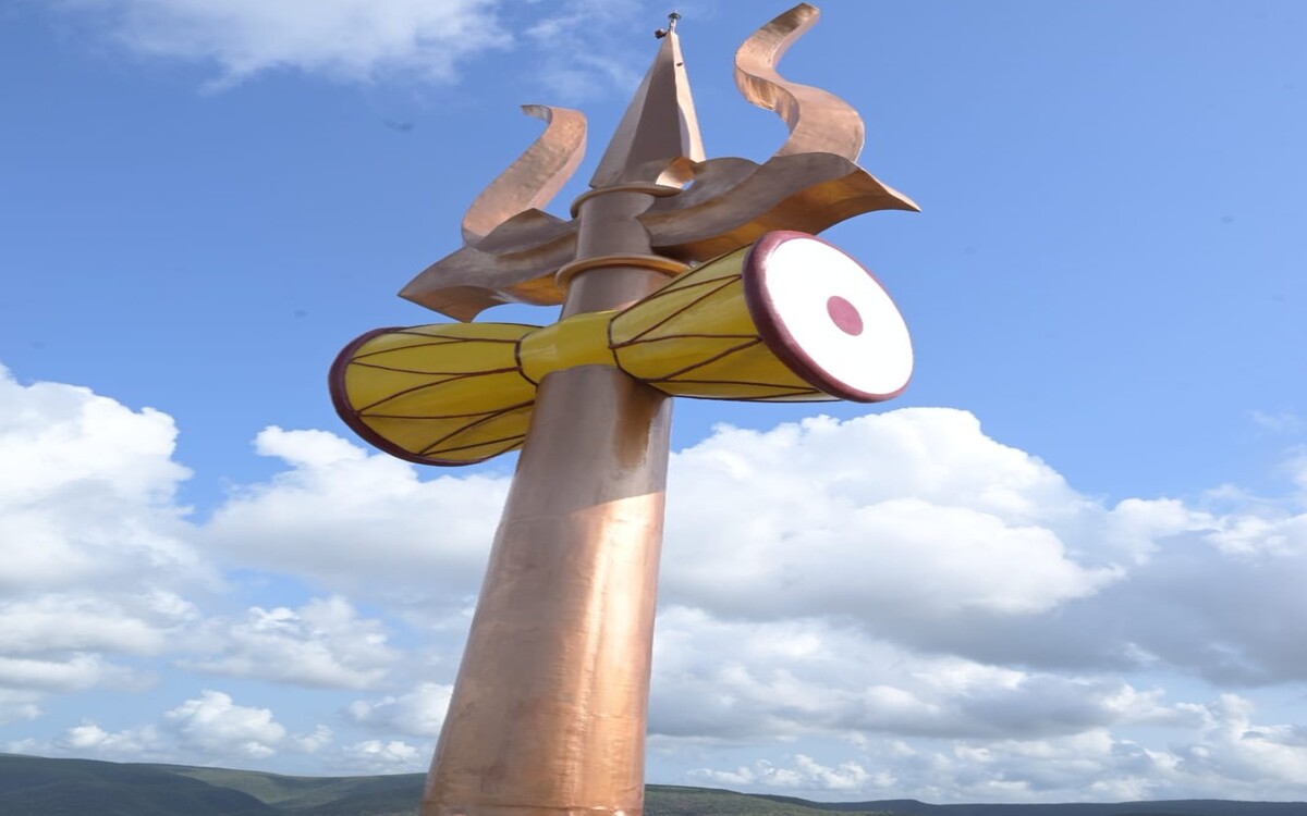 65-Ft Trident Unveiled at Kailasagiri to Boost Vizag Tourism
