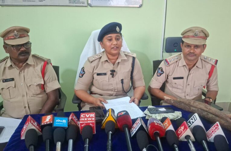 Two held in robbery case, juvenile detained