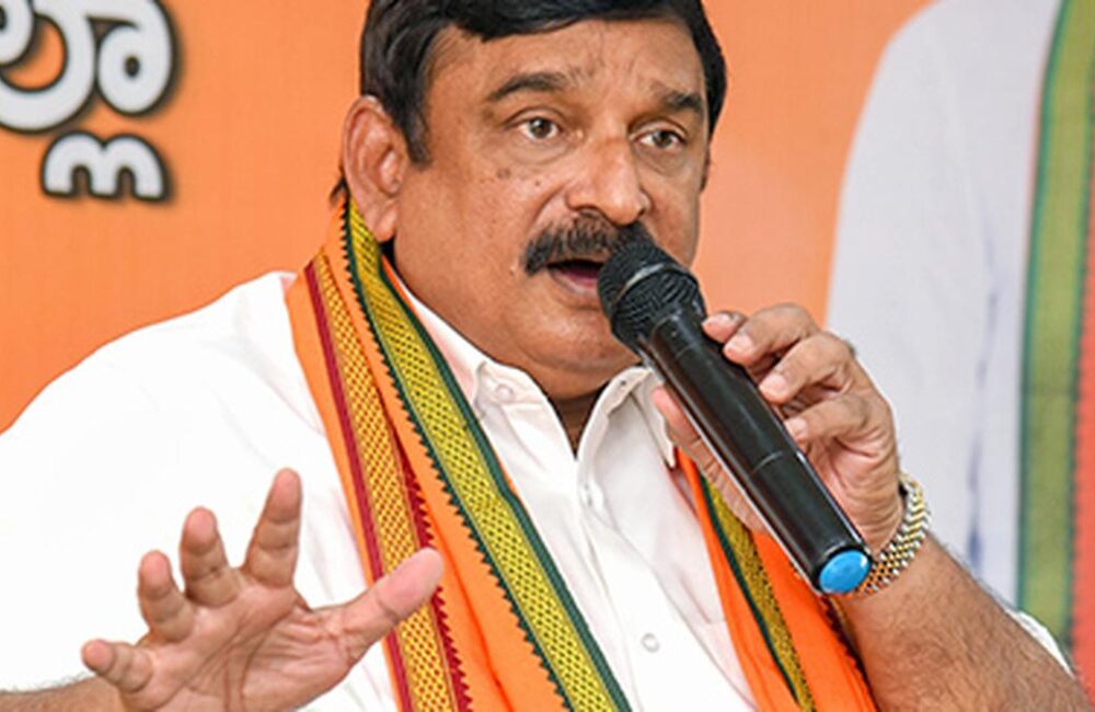 Vishnu Kumar Raju bats for dual-airport model for Vizag