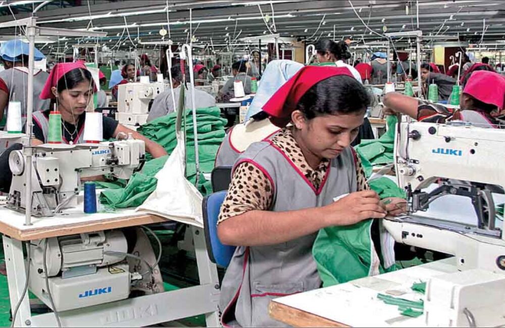 Giriraj Singh Highlights Textile Sector's Employment Potential During Brandix Visit