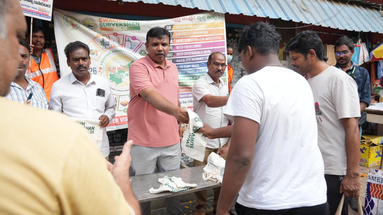 GVMC conducts awareness drive against single-use plastics