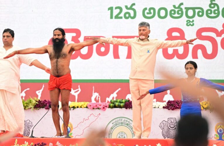 Yoga centres to be established at Swarna Grama, Ward Secretariats: CM