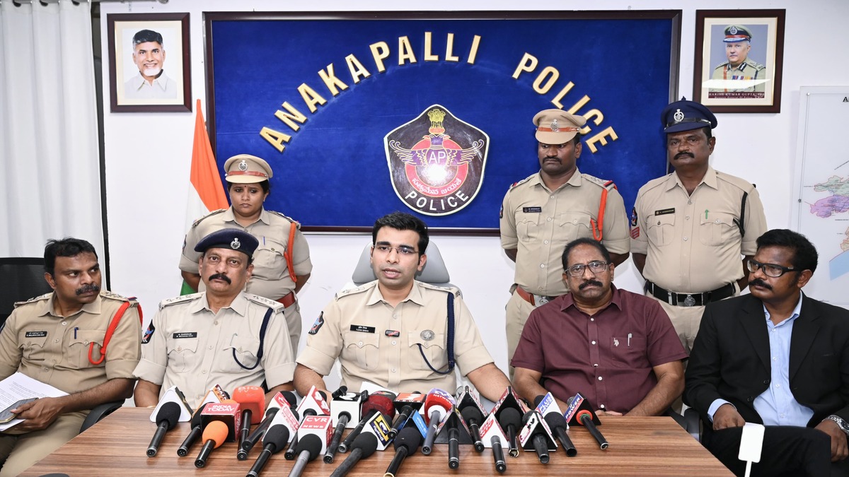 International Drug Offender Among 5 Held; 213 kg Ganja Seized in Anakapalli