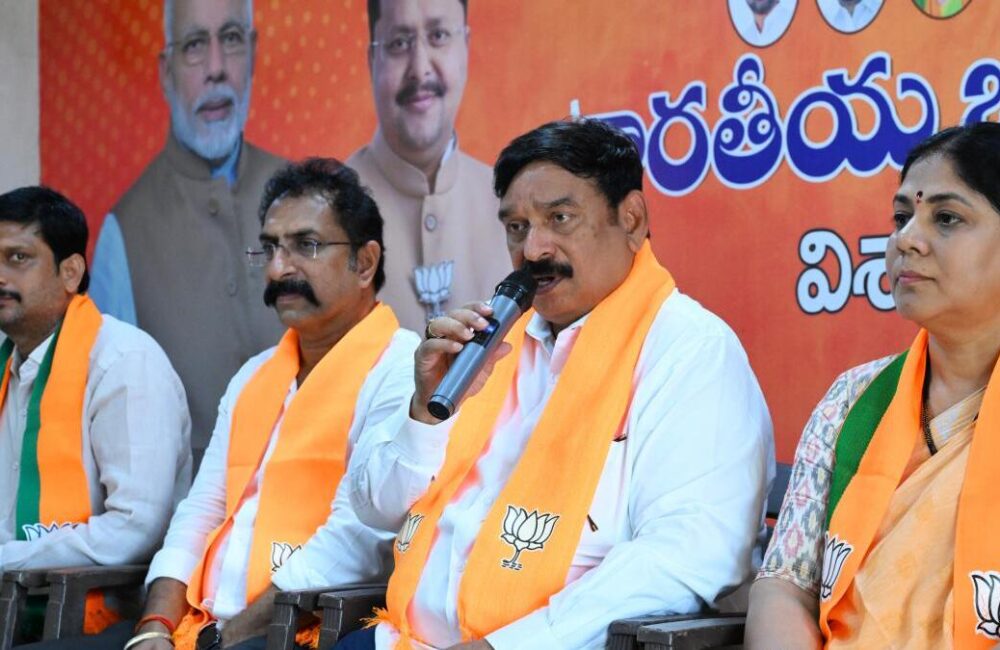 Visakhapatnam Airport Should Continue Domestic Operations After Bhogapuram Launch: BJP MLA