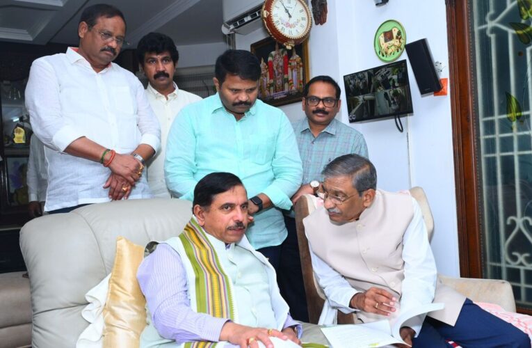 AP Chambers Flags Infra, Energy Policy Concerns in Meeting with Joshi