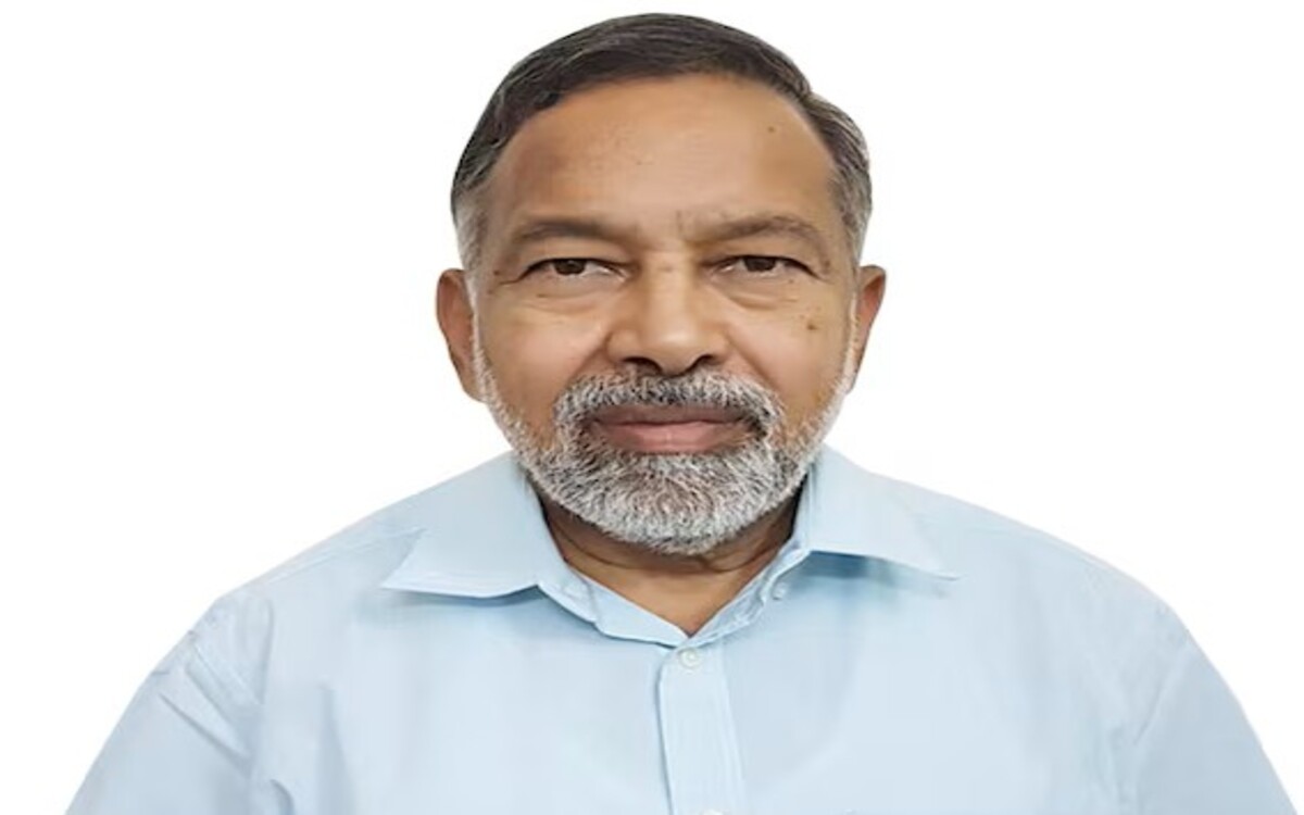 Former AMC HoD Dr Peda Veerraju selected for NTRUHS Best Medical Award