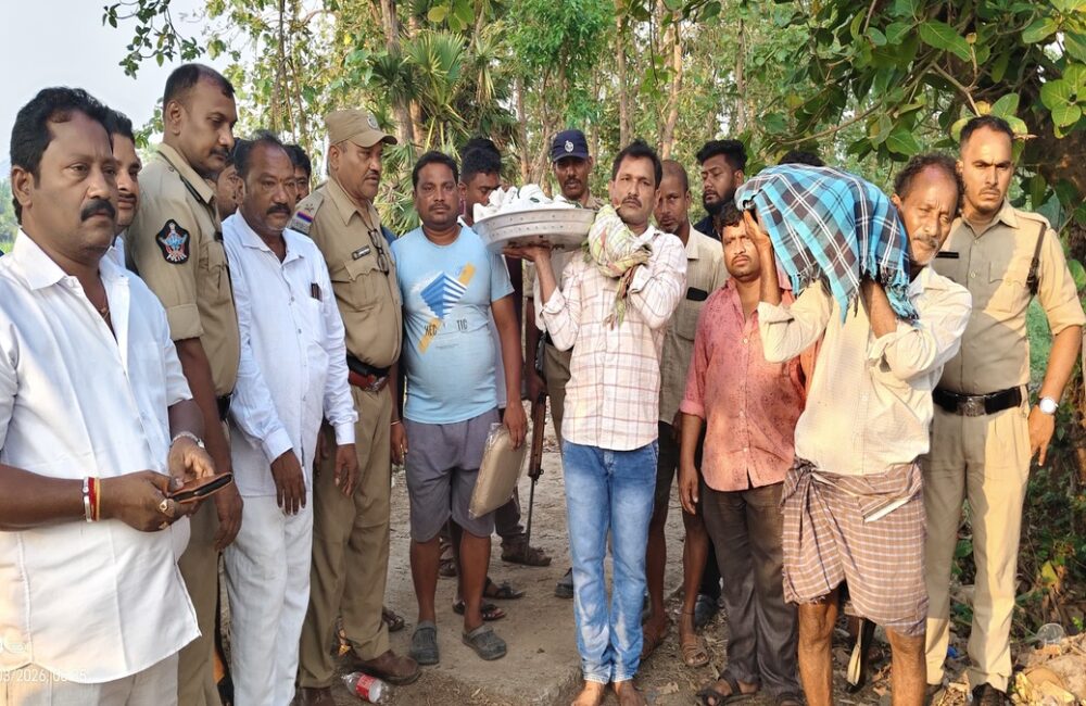 Anakapalli police facilitate parole for detainee to attend son's funeral