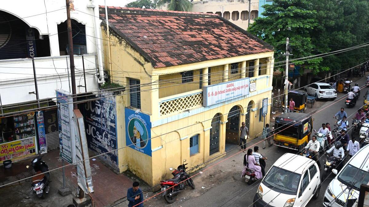 ₹1.2 Crore Sanctioned for Gurajada Apparao Auditorium in Vizianagaram