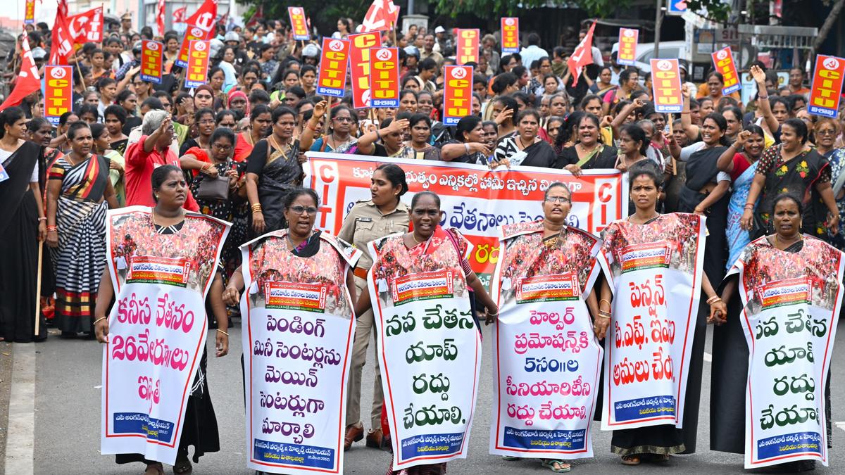 Anganwadi Workers Rally for Wage Revision