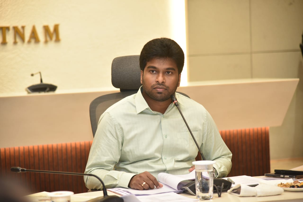 Collector Calls for Coordinated Road Safety Drive