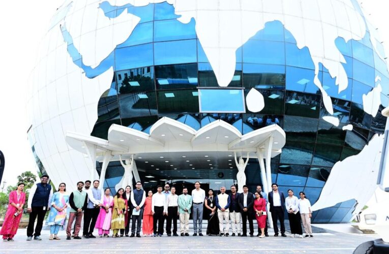 NITI Aayog member hails AMTZ as MedTech model