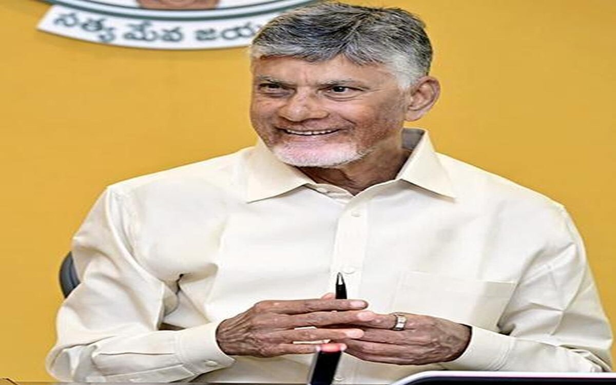 Naidu hails UPI as landmark initiative on 10th anniversary