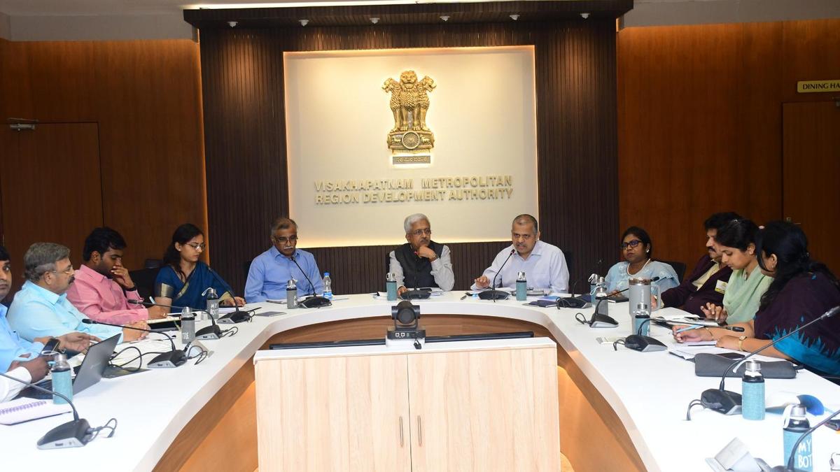 NITI Aayog Pushes R&R, Faster Tourism Projects