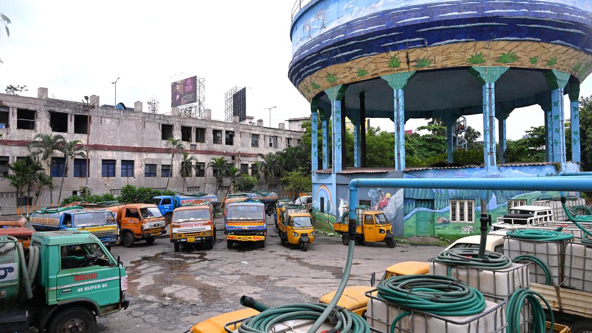 Water crisis deepens in Vizag, tanker prices soar to ₹7,000
