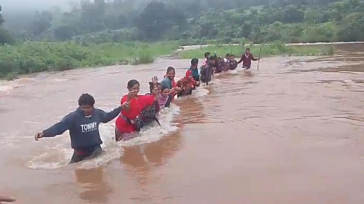 Swollen streams cut off tribal hamlets in ASR