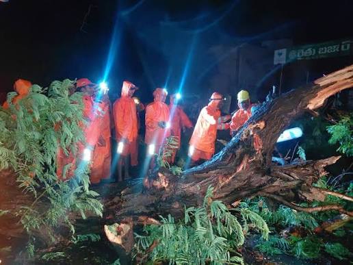 GVMC expedites restoration work in cyclone-hit areas