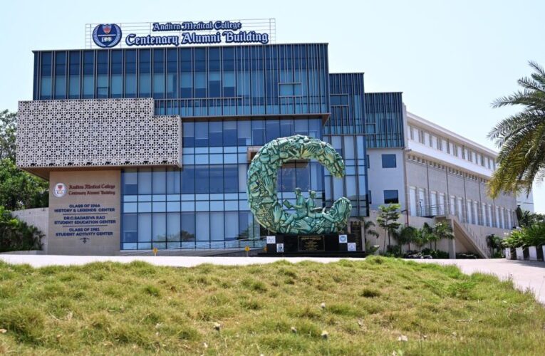 Medical students’ suicides raise academic stress concerns