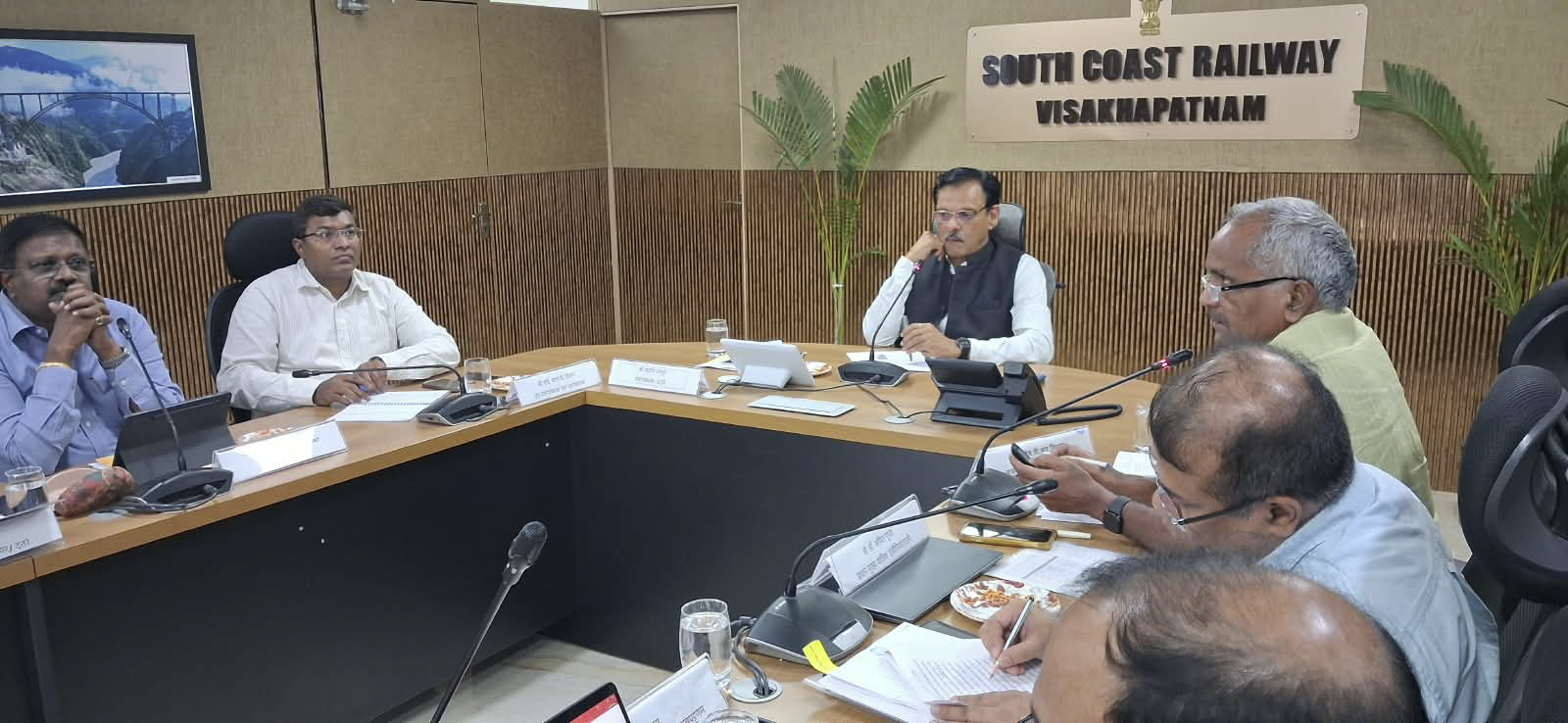 SCoR steps up crowd management, adds special trains for festival season rush